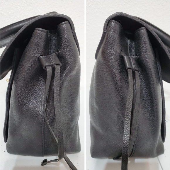 Louis Vuitton Lockme MM - Picture 8 of 16